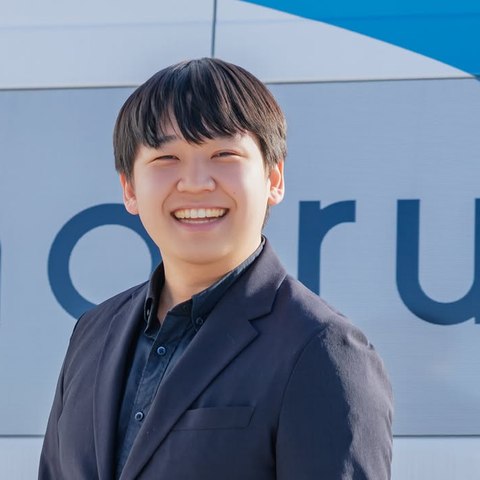 大村 慧氏